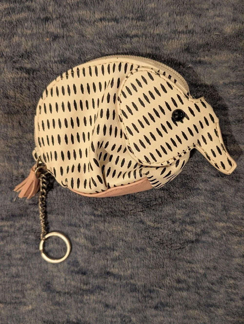 Relic Elephant Coin Pouch Keyring - White & Pink